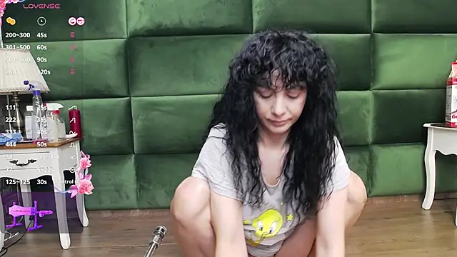 SelenSummer online show from 10.22.25