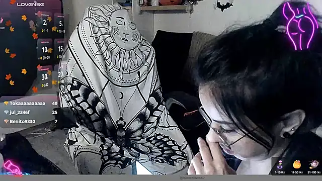 LisandreLaVenale online show from 12.05.24