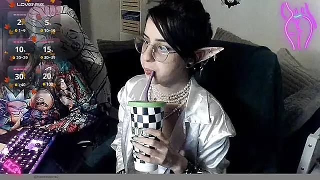 LisandreLaVenale online show from 12.06.24