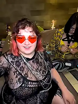 Snapshot of LisandreLaVenale chatting on 01.11.26 LisandreLaVenale online show from 01.11.26