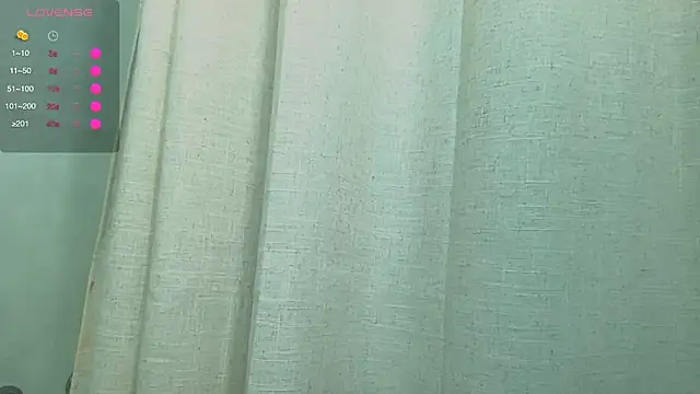 SkarlettRose96 online show from 10.23.25