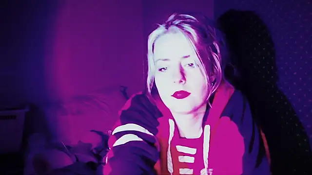 SkarlettRose96 online show from 11.30.25