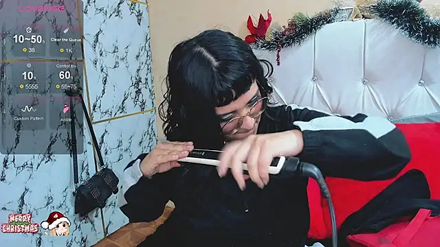 Snapshot of kory_mansson chatting on 12.28.24 kory mansson online show from 12.28.24