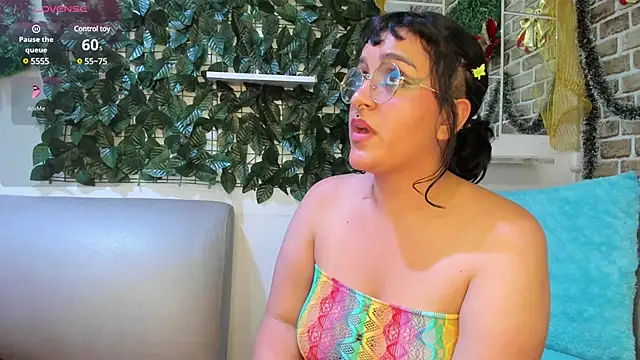 Snapshot of kory_mansson chatting on 01.10.25 kory mansson online show from 01.10.25