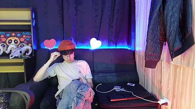 Snapshot of Jeam_hot chatting on 02.16.25 Jeam hot online show from 02.16.25
