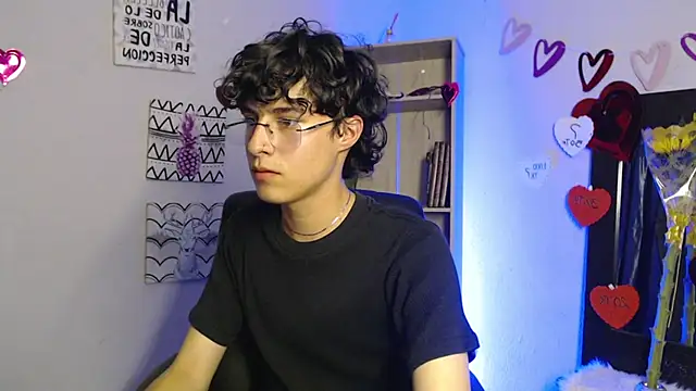 Snapshot of Jeam_hot chatting on 02.20.25 Jeam hot online show from 02.20.25