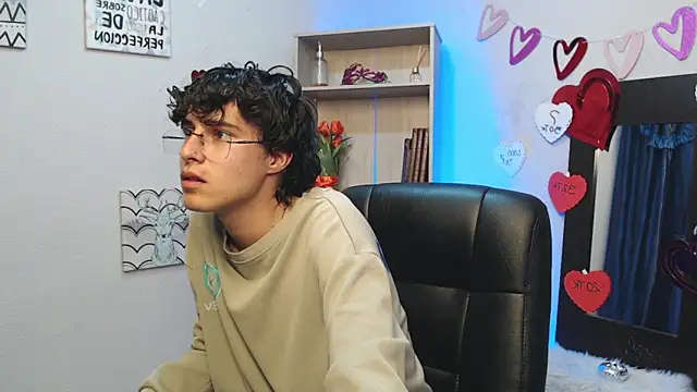 Snapshot of Jeam_hot chatting on 03.03.25 Jeam hot online show from 03.03.25