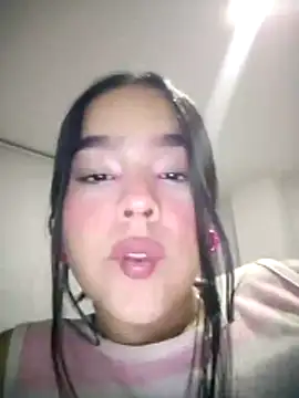 Snapshot of SweetFortuner chatting on 11.11.25 SweetFortuner online show from 11.11.25