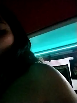 Snapshot of lucylovles chatting on 11.30.25 lucylovles online show from 11.30.25