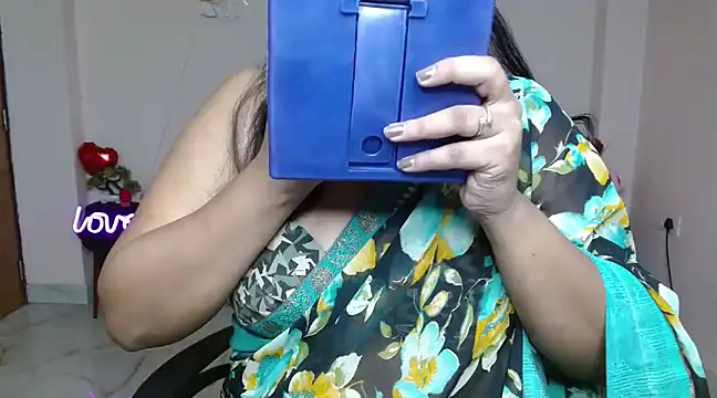 Naughty Ayesha1 online show from 02.22.25