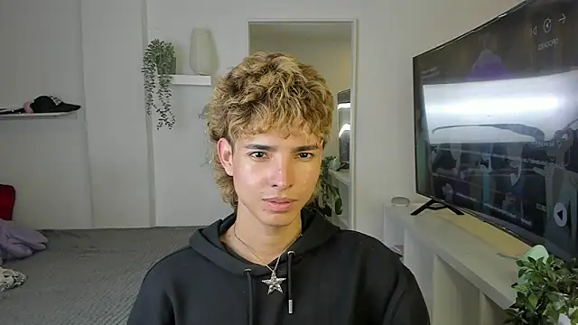 santy-kitty online show from 11.06.25