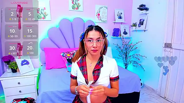 HannaPretthy online show from 03.07.26