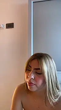 Snapshot of Mary_ivett chatting on 01.11.25 Mary ivett online show from 01.11.25