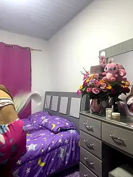 perlita05 online show from 11.22.25