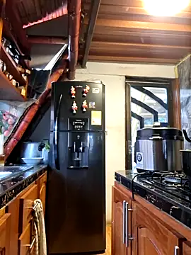 amazonafit  online show from 04.18.26