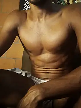 MAXIMO JHONS online show from 02.26.26