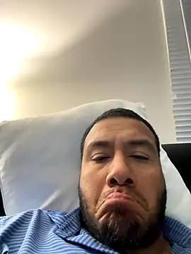 elamante03 online show from 09.10.25