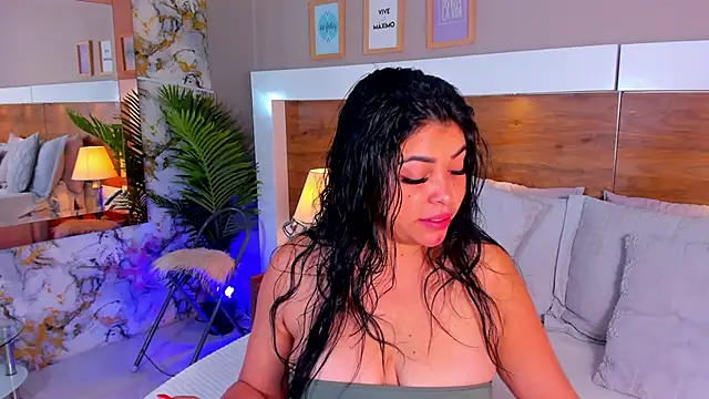 EmaBakker online show from 10.19.25