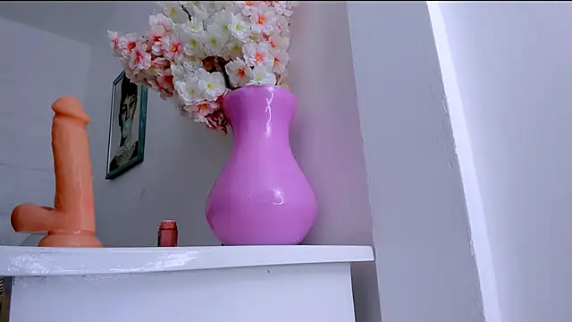 eimy skinny online show from 03.15.25