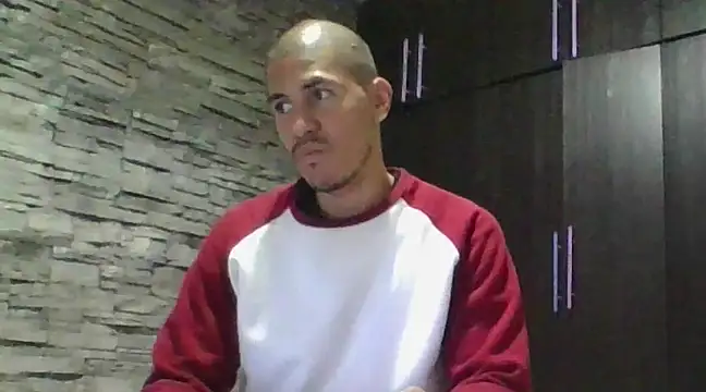 Sexylatin64 online show from 02.23.25