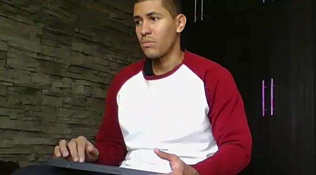 Sexylatin64 online show from 03.07.25