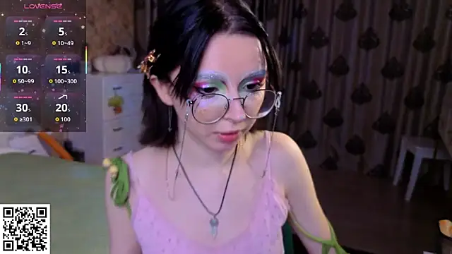 Nora Failure online show from 02.02.26