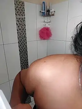 Snapshot of GoddessLorenaTheeSiren chatting on 03.16.25 GoddessLorenaTheeSiren online show from 03.16.25