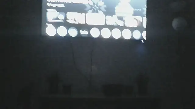 Stayinalive1992 online show from 12.04.24