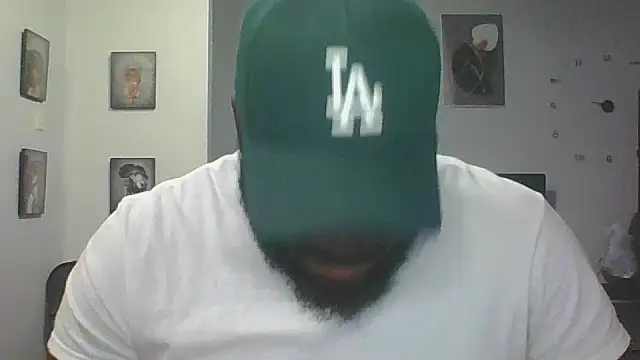 Stayinalive1992 online show from 09.13.25