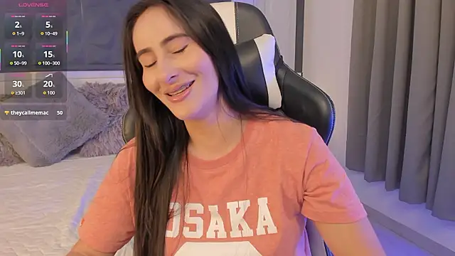 SaraGomez1 online show from 02.05.26