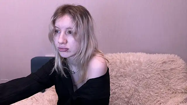 Snapshot of moundliicht1 chatting on 11.07.25 moundliicht1 online show from 11.07.25