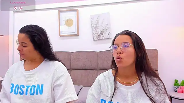 Dilan y Mia online show from 02.12.25