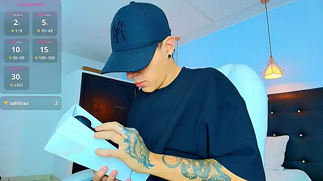 Lobo 17  online show from 10.03.25