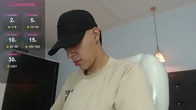 Lobo 17  online show from 10.07.25