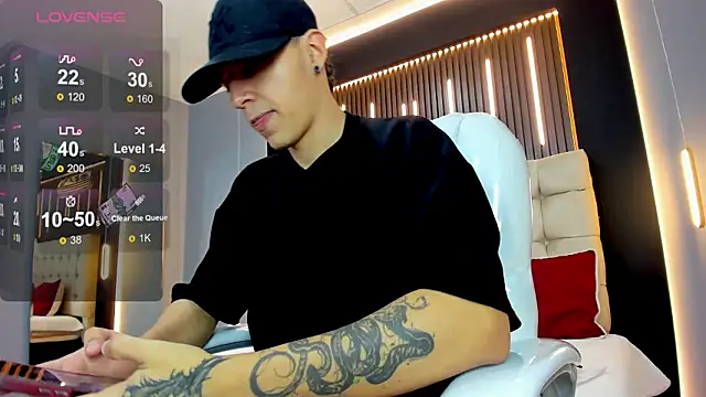 Lobo 17  online show from 02.13.26