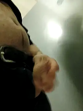 QcMisterv13 online show from 04.02.26