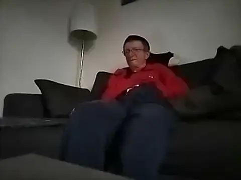 Snapshot of naturiste974 chatting on 01.16.25 naturiste974 online show from 01.16.25