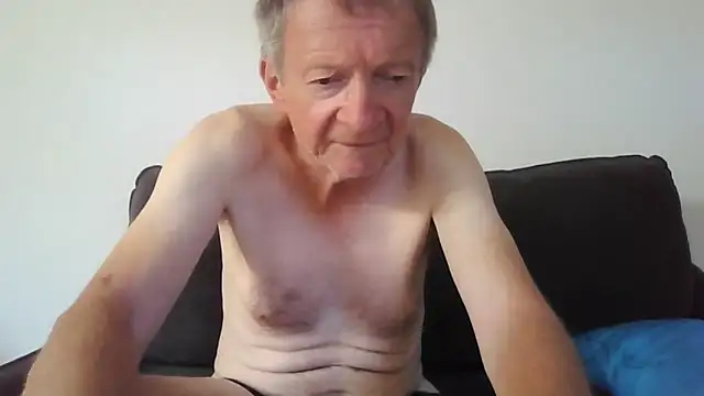 naturiste974 online show from 02.10.26