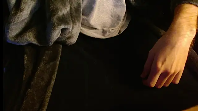 Snapshot of jp_309_ chatting on 03.17.25 jp 309  online show from 03.17.25