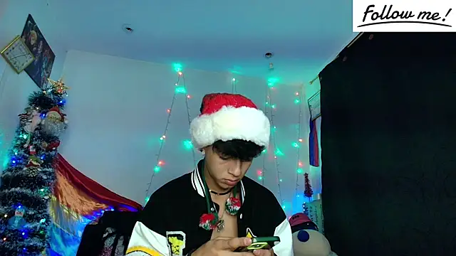 twink sebas  online show from 12.24.24