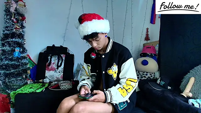 twink sebas  online show from 12.25.24