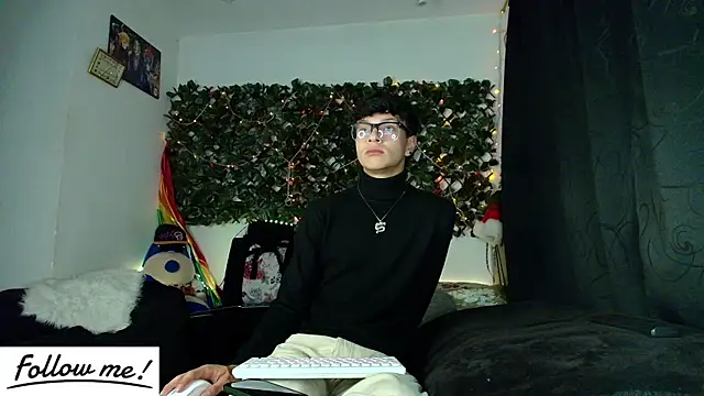 twink sebas  online show from 01.10.25