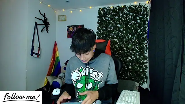 twink sebas  online show from 01.18.25