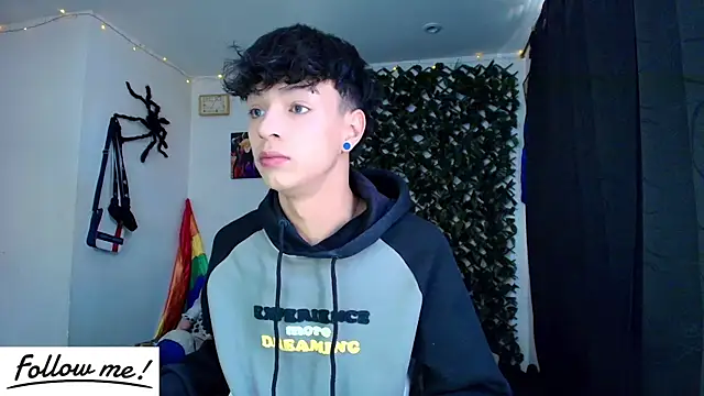 twink sebas  online show from 01.20.25