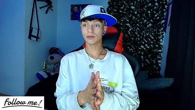 twink sebas  online show from 01.31.25