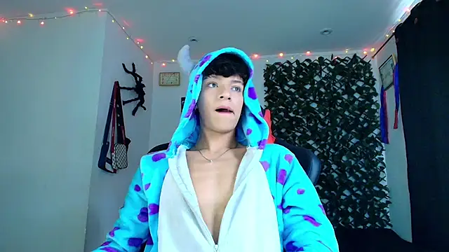 twink sebas  online show from 02.03.25