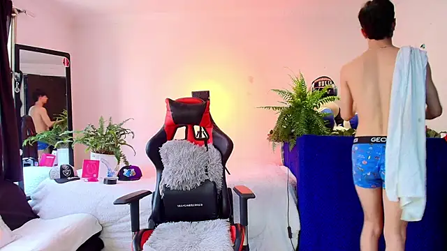 twink sebas  online show from 10.11.25