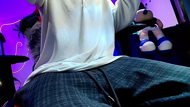 twink sebas  online show from 10.20.25