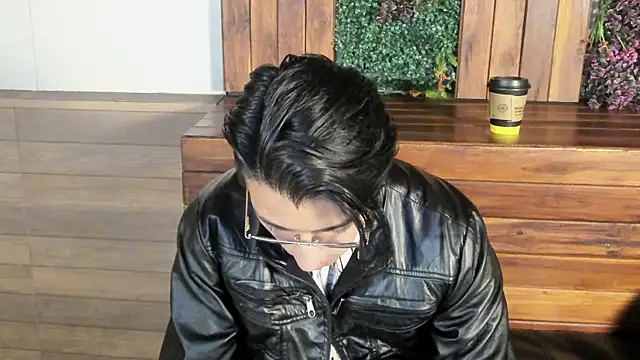 Andy Joy  online show from 04.10.26