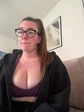 Miss Stassi online show from 03.16.25